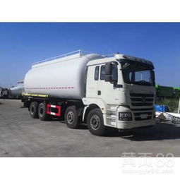 散裝物料運(yùn)輸車(chē)與散裝水泥運(yùn)輸車(chē) 高效運(yùn)輸與廠家直銷(xiāo)的優(yōu)勢(shì)